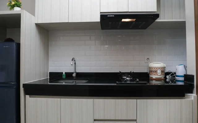 Comfy Studio Ciputra International Apartment