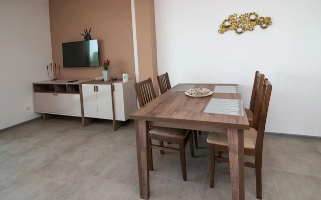 Sunset Bay Apartments