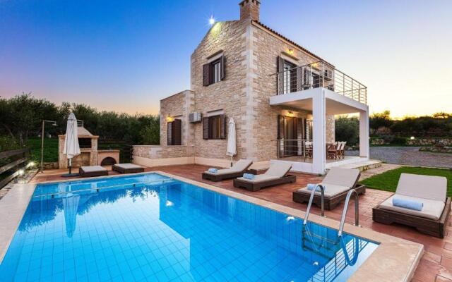 Dimokritos Villas, a homestay experience, By ThinkVilla