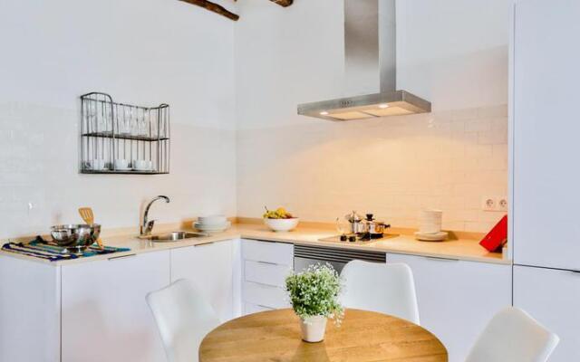 Oyo Apartamentos Enmedio