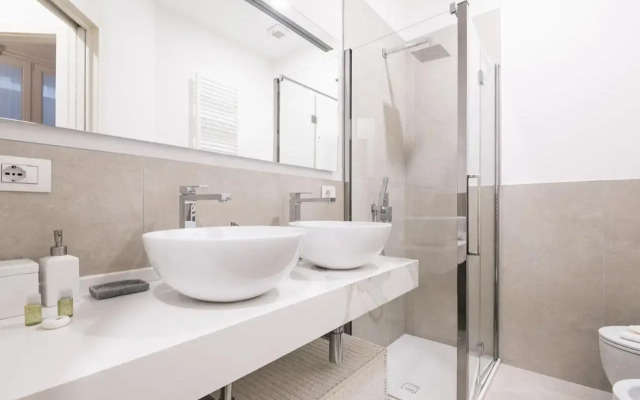 Downtown Residency Cadorna Magenta