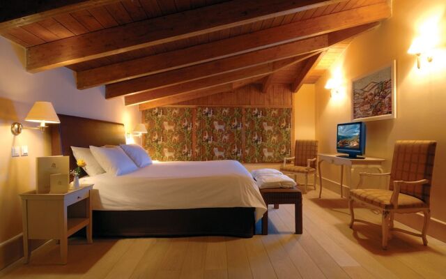 Santa Marina Arachova Resort & Spa