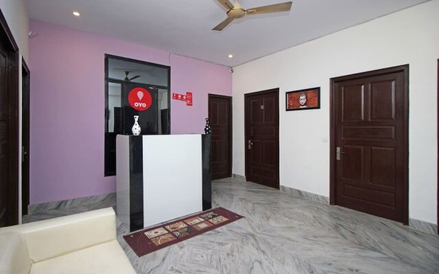 OYO 8914 Hotel Ambrosia
