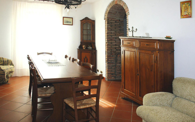 Country House in Chiusdino With Panoramic Views