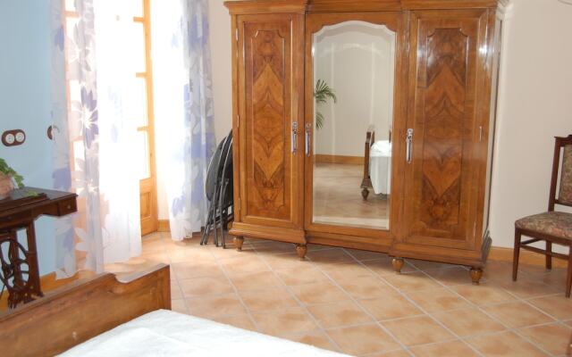 Casa N7 Barri Vell