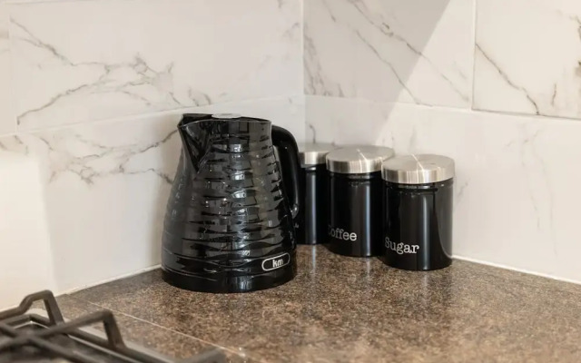 Host Stay Bardsay Road