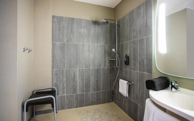 ibis Tarbes Odos