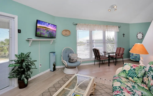DeLight House