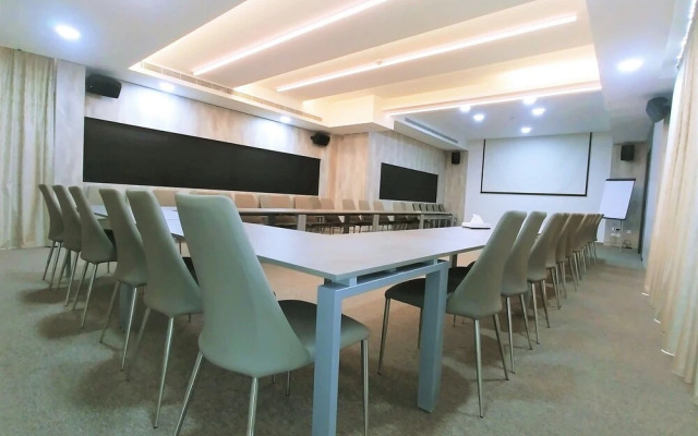 Maximus Hotel Byblos