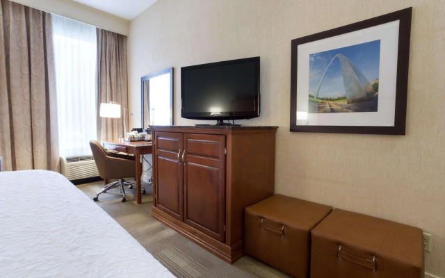 Hampton Inn St. Louis-Airport