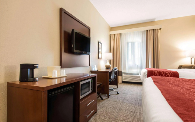 Comfort Inn & Suites Streetsboro - Kent