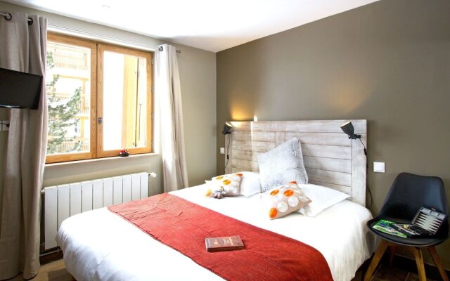 Lovely Chalet at the Bellevarde ski Lift in Espace Killy