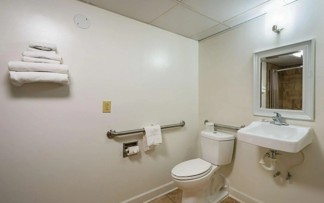 Motel 6 Perry, GA