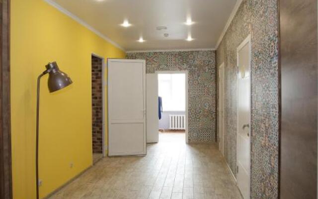Hostel Svoi Ludi