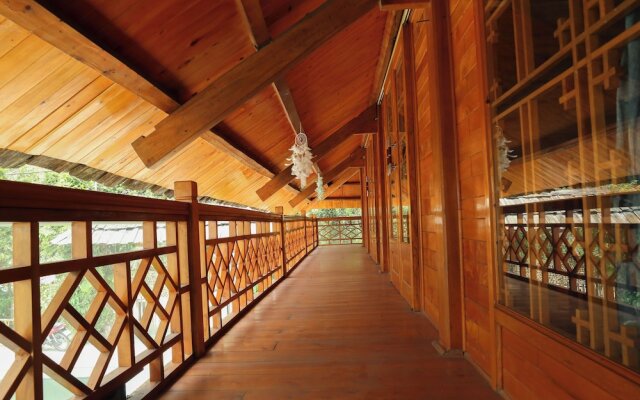 Khen Mong Nature hotel