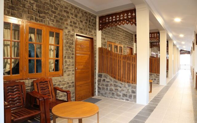 Salay River View Inn
