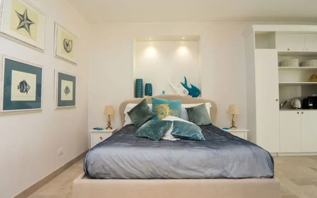 Marina Homes in Syracuse