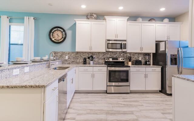 1495 Rolling Fairway Drive