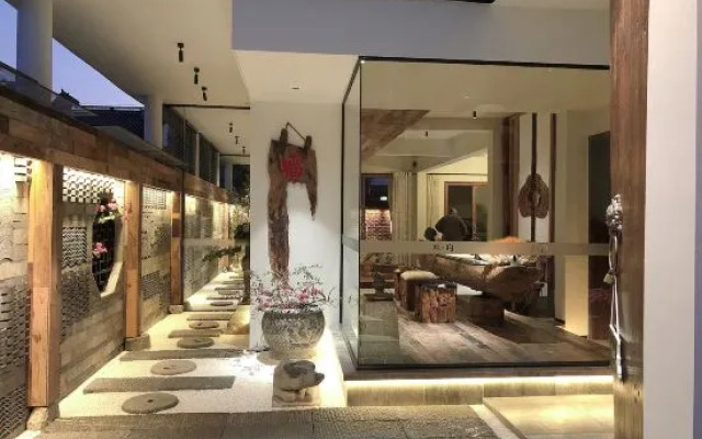 Mubai Homestay (Lingling Ancient City Branch)