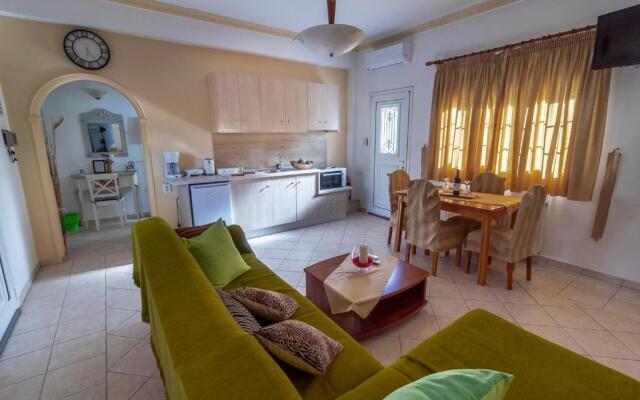 Efi's apartment