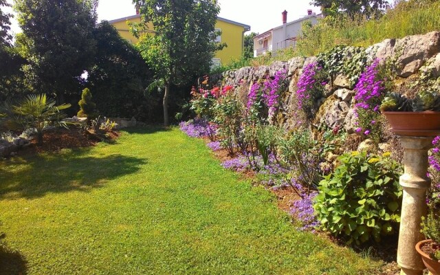 Apartments Josip