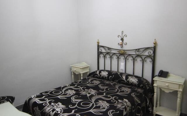 Hostal Roma