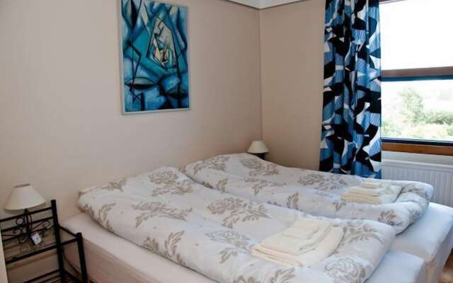 Reykjavik Peace Center - Guesthouse