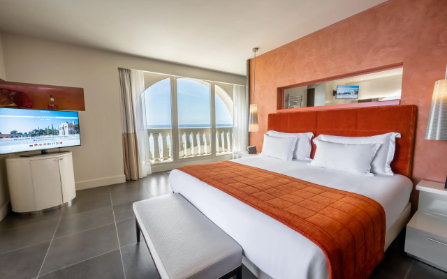 Monte-Carlo Bay Hotel & Resort