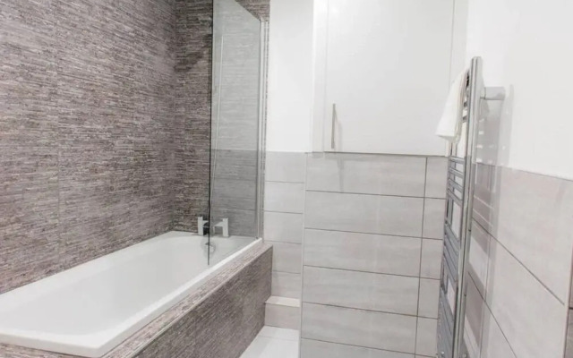 Host Apartments Fleet Nightlife III