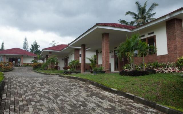 Taman Bukit Palem Resort