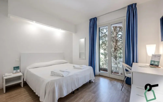 Hotiday Room Collection - Lacona