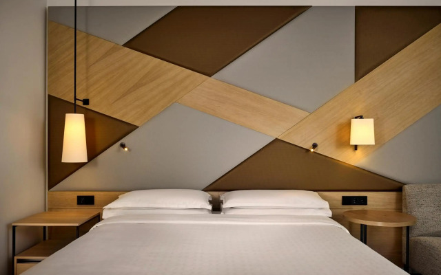 Sheraton Amsterdam Airport Hotel and Conference Center