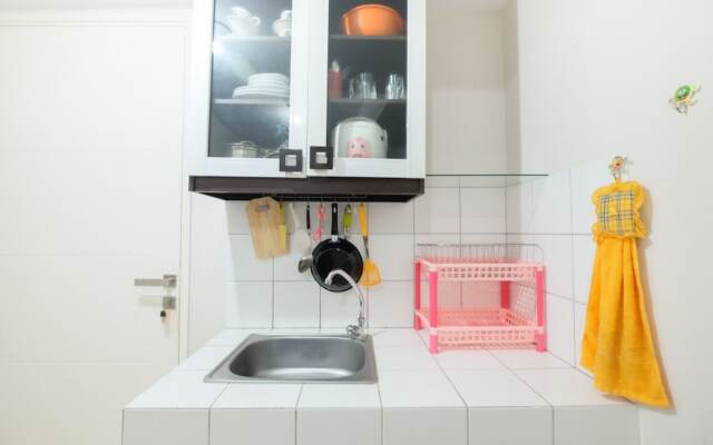 Homey 2BR Springlake Summarecon Bekasi Apartment