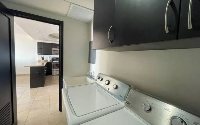 Amazing Location Close to it all Great Price