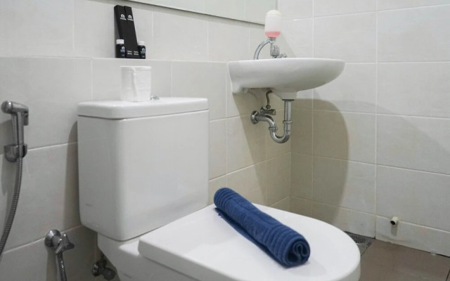 Sea View 2BR Apartment at Green Bay Condominium