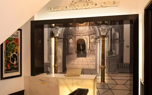 Teatro Boutique Rooms & Suites