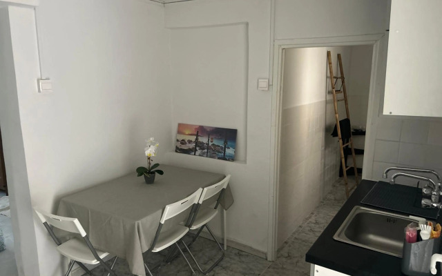 Lovely two bedroom little house