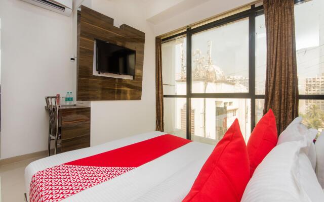 Capital O 12043 Hotel Konak