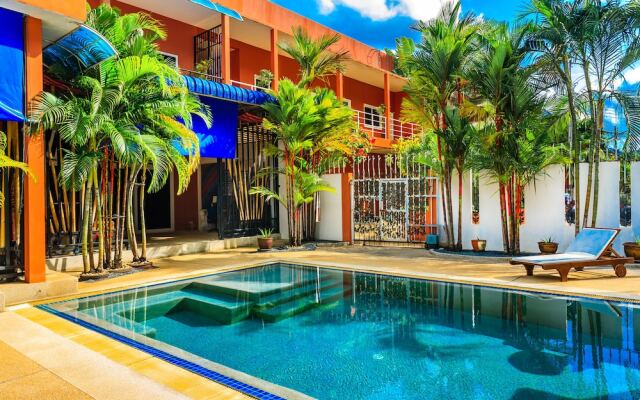 Jungceylon Villa in Patong by Lofty