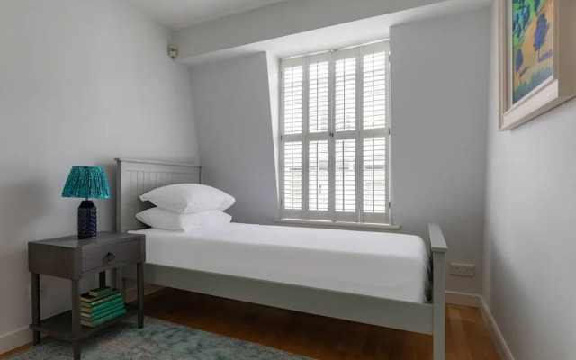 Canning Place Mews by Onefinestay