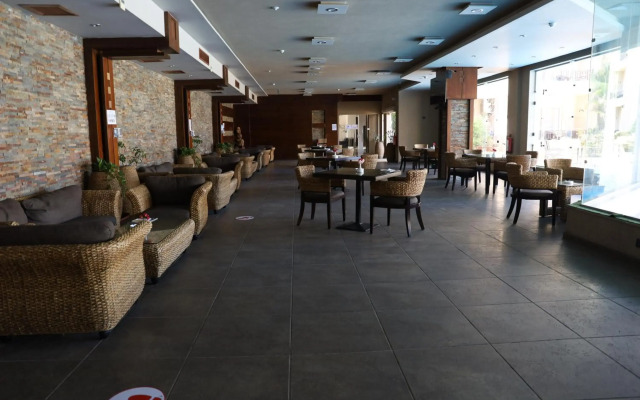 Panacea Hotel Borg El Arab