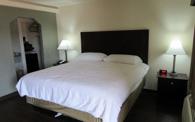 Trinity Suites Downtown Dallas