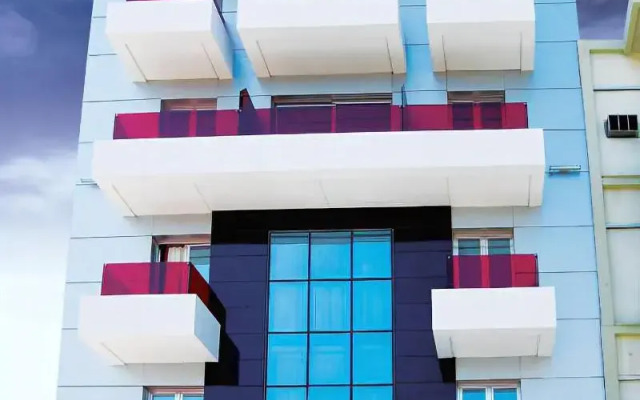 Ephira Hotel