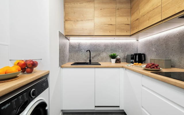 Silver - by Kairos Apartments