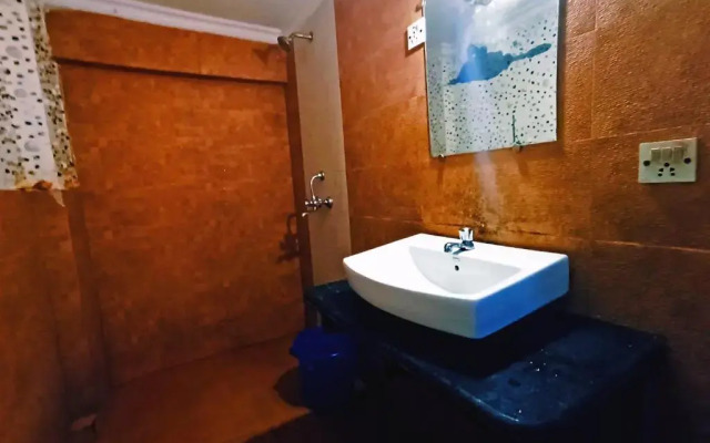 STAYMAKER 7th Heaven Holiday Resort