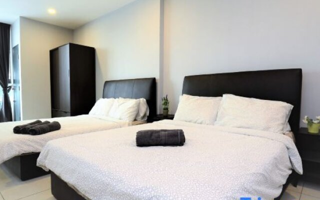 B-6-12 Comfy & Simple Apartment at Atria SOFO Suites