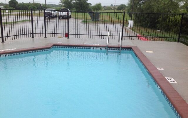 Yorktown Inn And Suites