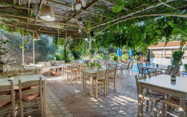 Sunrise Hotel & Apartments