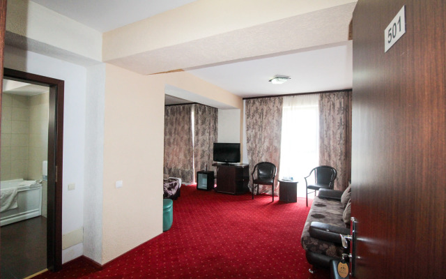 Hotel Razvan
