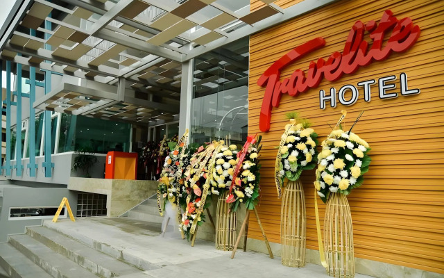 Travelite Hotel Legarda